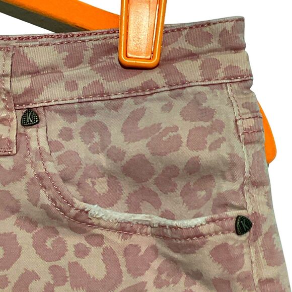 Kut Leopard Denim Mini Skirt Raw Hem Size 6 - Picture 5 of 12